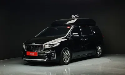 Kia Canival · 2020 год