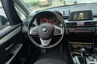 BMW 2 Series Active Tourer 2016, 25600 км, за 52276.38 CNY - фото 7