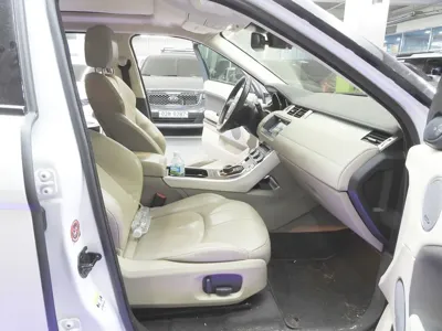Land Rover Range Rover Evoque 2017, 90018 км, за 10900000 KRW - фото 13