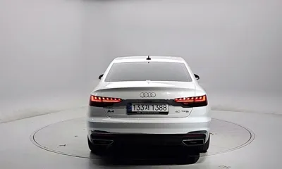 Audi A4 2021, 90246 км, за 20400000 KRW