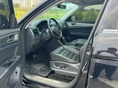 Volkswagen Teramont 2019, 80000 км, за 116300 CNY
