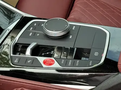 BMW i3 2024, 81800 км, за 129800 CNY - фото 21