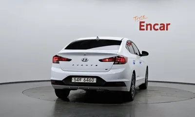 Hyundai Avante 2019, 64254 км, за 13700000 KRW