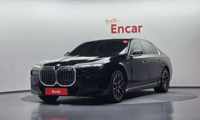 BMW 7-Series · 2024 год
