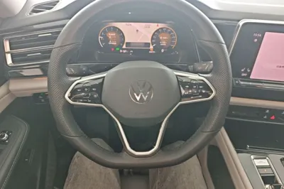 Volkswagen Teramont 2023, 60300 км, за 200322.56 CNY - фото 14