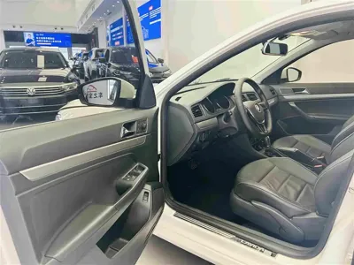 Volkswagen Lavida 2016, 136400 км, за 34800 CNY - фото 19