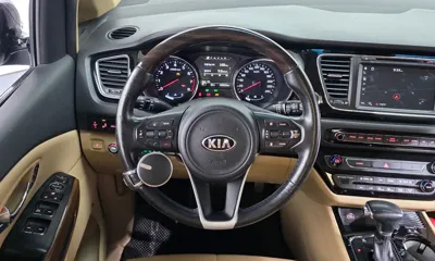 Kia Canival 2018, 152915 км, за 17100000 KRW - фото 14