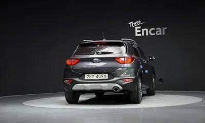 Kia Stonic 2018, 103614 км, за 7400000 KRW
