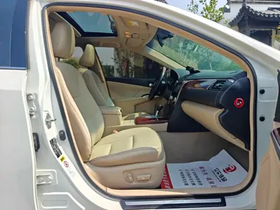 Toyota Camry 2014, 136000 км, за 49800 CNY - фото 25