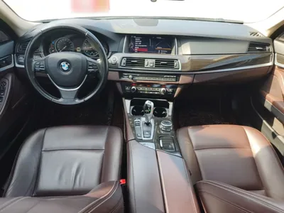 BMW 5 Series 2017, 141100 км, за 107075.77 CNY - фото 13