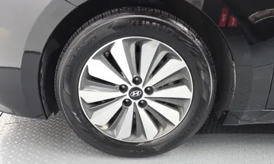 Hyundai Grandeur 2016, 120582 км, за 9500000 KRW - фото 5
