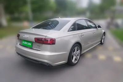 Audi A6L 2018, 407000 км, за 85443.68 CNY - фото 6