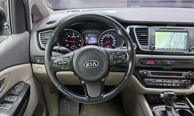 Kia Canival 2015, 182518 км, за 7700000 KRW - фото 13
