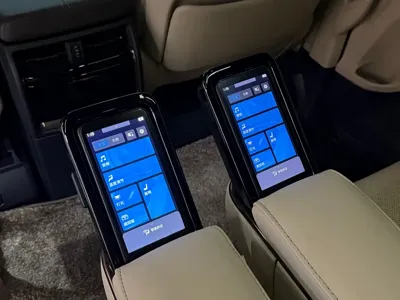 Toyota Vellfire 2023, 40000 км, за 756800 CNY - фото 9