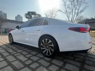 Mercedes-Benz E-Class 2026, 6045 км, за 59600000 KRW