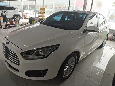 Ford Escort · 2017 год