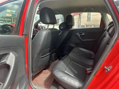 Volkswagen Polo 2015, 68000 км, за 22799 CNY - фото 9