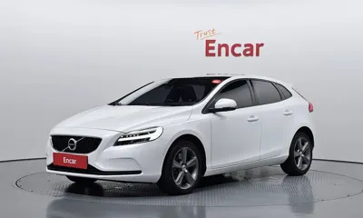 Volvo V40 2017, 92430 км, за 8700000 KRW - фото 1