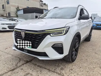Roewe RX5 New Energy 2021, 43500 км, за 37000 CNY