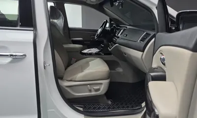 Kia Canival 2019, 149124 км, за 11800000 KRW - фото 11