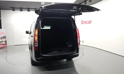 Hyundai Staria 2023, 46386 км, за 25990000 KRW - фото 30