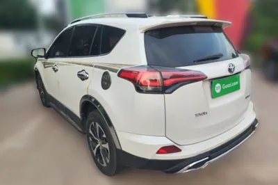 Toyota RAV4 2016, 190900 км, за 65280.9 CNY
