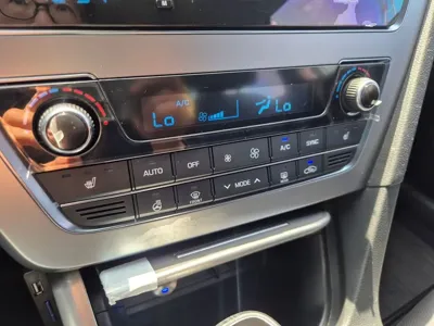 Hyundai Sonata 2015, 12460 км, за 11500000 KRW - фото 20