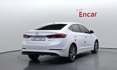 Hyundai Avante 2016, 141584 км, за 6500000 KRW