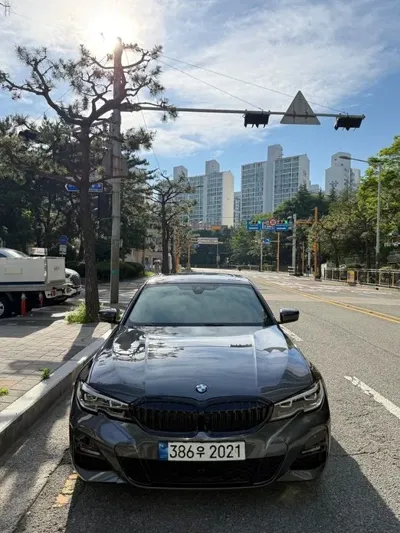 BMW 3-Series 2021, 89630 км, за 25100000 KRW