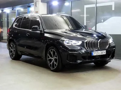 BMW X5 · 2022 год