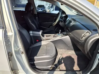 Kia Sportage 2012, 284000 км, за 3900000 KRW - фото 10