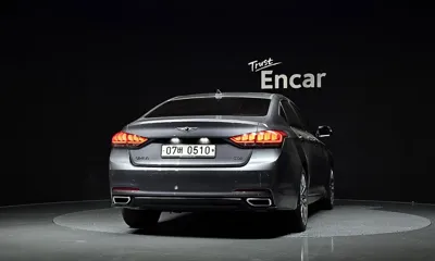 Hyundai Genesis 2016, 109027 км, за 10990000 KRW
