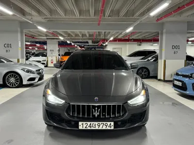 Maserati Ghibli · 2020 год