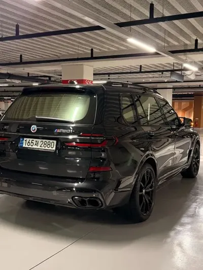 BMW X7 2023, 53300 км, за 116500000 KRW
