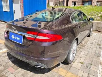 Jaguar XF 2014, 104400 км, за 36900 CNY