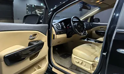 Kia Canival 2016, 94580 км, за 12000000 KRW - фото 10