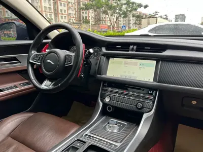 Jaguar XFL 2018, 101000 км, за 79800 CNY - фото 14