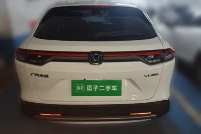Honda Vezel 2023, 12800 км, за 124307.67 CNY