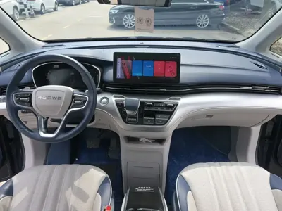 Roewe iMAX8 2022, 17000 км, за 109900 CNY - фото 6