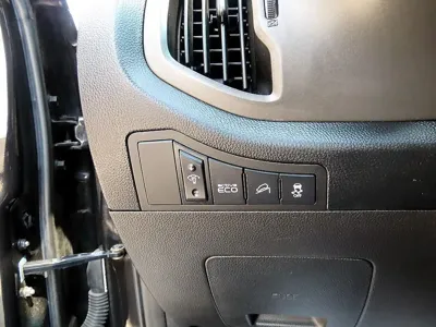 Kia Sportage 2012, 268000 км, за 2990000 KRW - фото 12