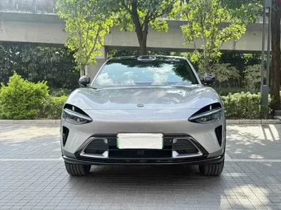 Xiaomi 小米YU7 2025, 13000 км, за 219899 CNY