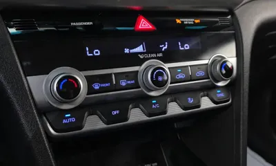 Hyundai Avante 2019, 85747 км, за 12000000 KRW - фото 11