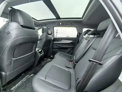 Chery Tiggo 8 Plus 2021, 30000 км, за 59800 CNY - фото 8