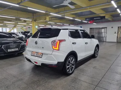 KG_Mobility_Ssangyong TIBOLI 2016, 143636 км, за 5900000 KRW