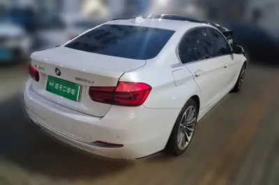 BMW 3 Series 2019, 93699 км, за 92330.02 CNY - фото 6