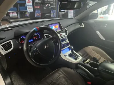 Hyundai Genesis 2011, 128130 км, за 4500000 KRW - фото 9
