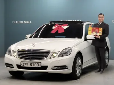 Mercedes-Benz E-Class · 2013 год