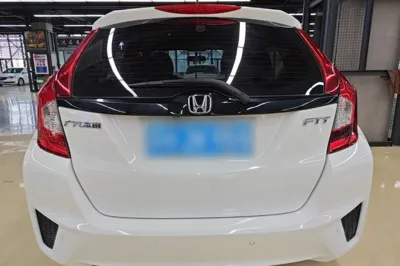 Honda Fit 2016, 69000 км, за 45984.58 CNY - фото 5