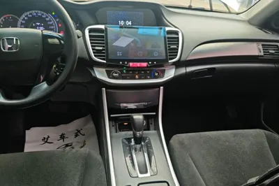 Honda Accord 2015, 161300 км, за 55573.4 CNY - фото 15