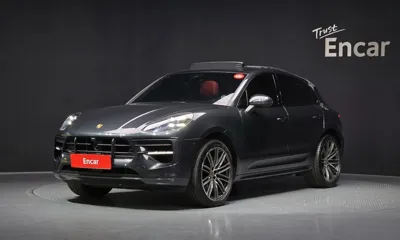 Porsche Macan · 2021 год